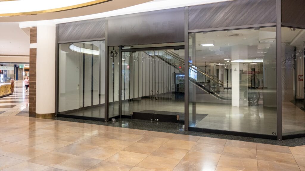 As mall vacancies rise, small businesses move into prime real estate