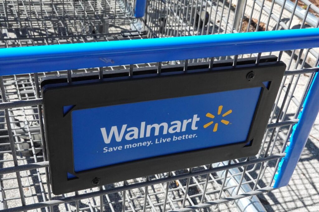 Walmart Partners With OpenAI, Targeting Amazon