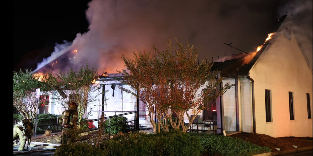 Roof collapses, firefighter hurt during blaze at Gwinnett County business, officials say