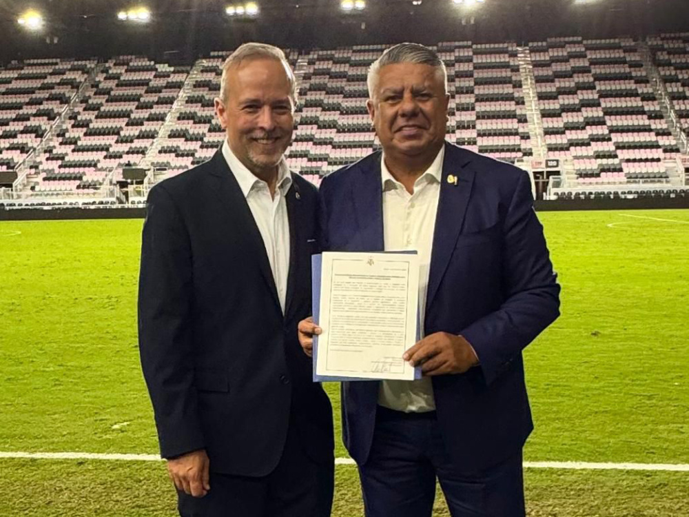 footer bein logo white