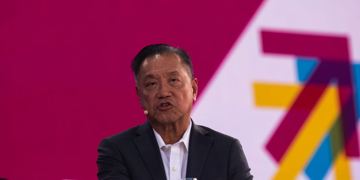 Broadcom Slashes Sales Staff Following AI Expansion