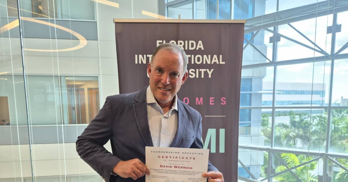 Business professor honored for student-led project to empower women in India | FIU News