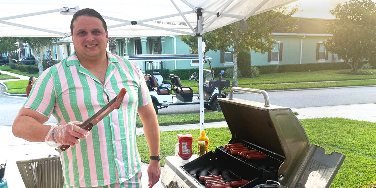 Family Gives Out Hot Dogs to Trick-or-Treaters for Halloween