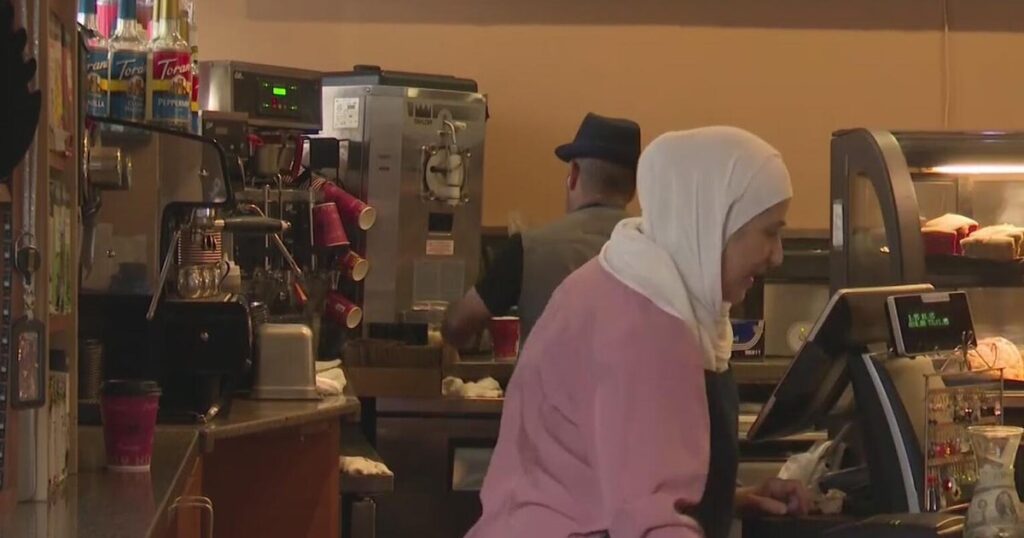 Federal government shutdown impacting Oakland small businesses