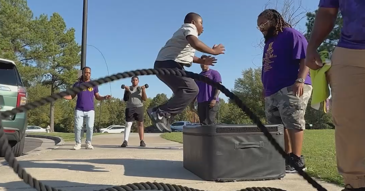 Fraternity teaches health to kids in Hickory Hill | News