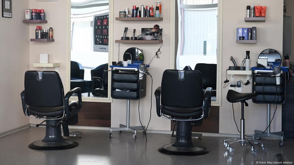 German business asked to repay COVID-19 emergency aid – DW – 10/13/2025