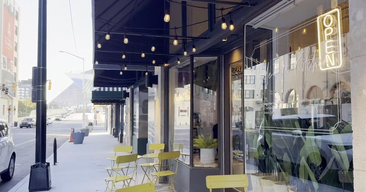 Government shutdown leaves downtown Atlanta restaurants struggling "We lost a lot of business"