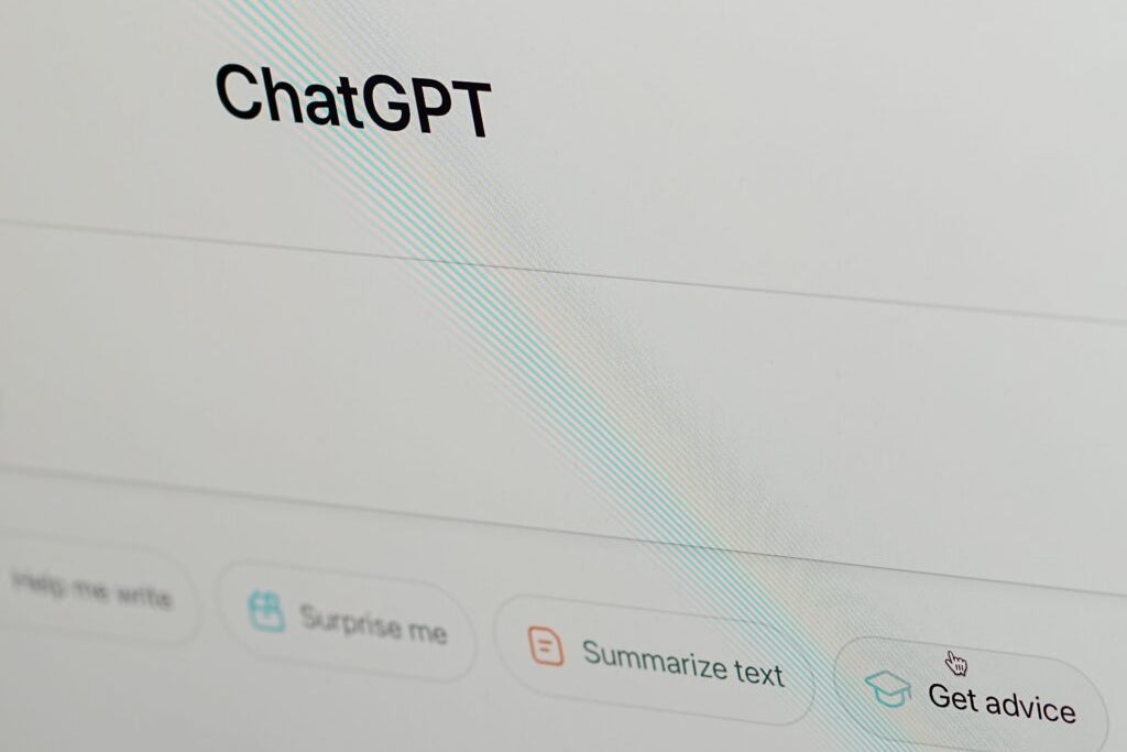 OpenAI Turns ChatGPT Into A Shopping Mall — A Direct Threat To Google And Amazon - eBay (NASDAQ:EBAY), Amazon.com (NASDAQ:AMZN)
