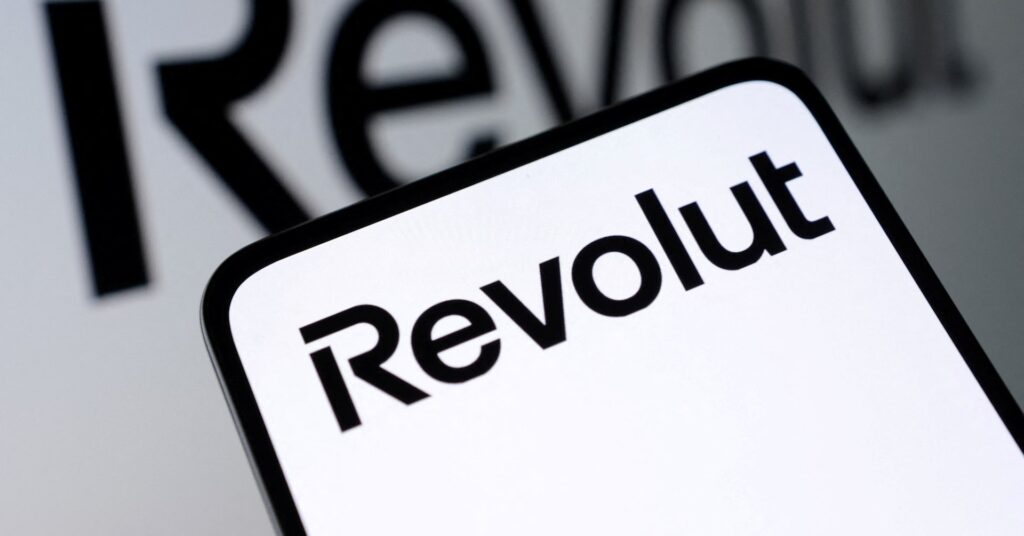 Revolut’s full UK banking licence held up by concerns over global risk controls, FT reports