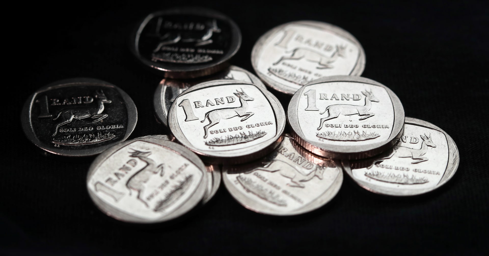 South African rand softens before leading business cycle indicator