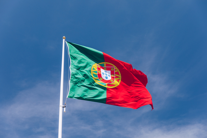 Three in four Portuguese consumers shop online