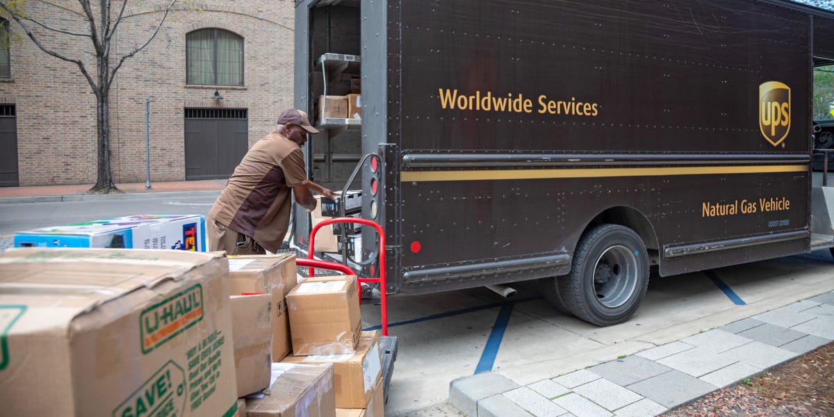 UPS Is Using 200% Russian Aluminum Tariffs on Some Packages: Customers