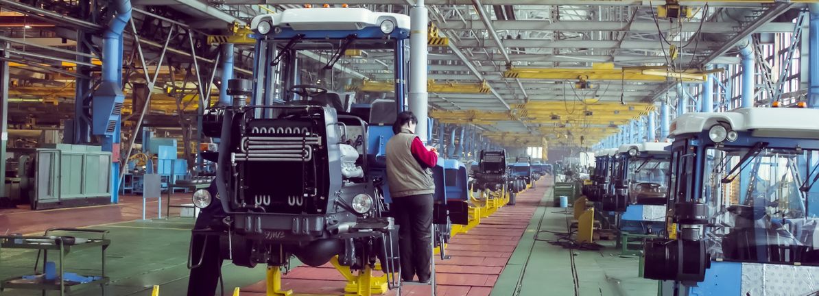 Will Lindsay's (LNN) New CFO Appointment Shift Its Global Expansion Strategy?