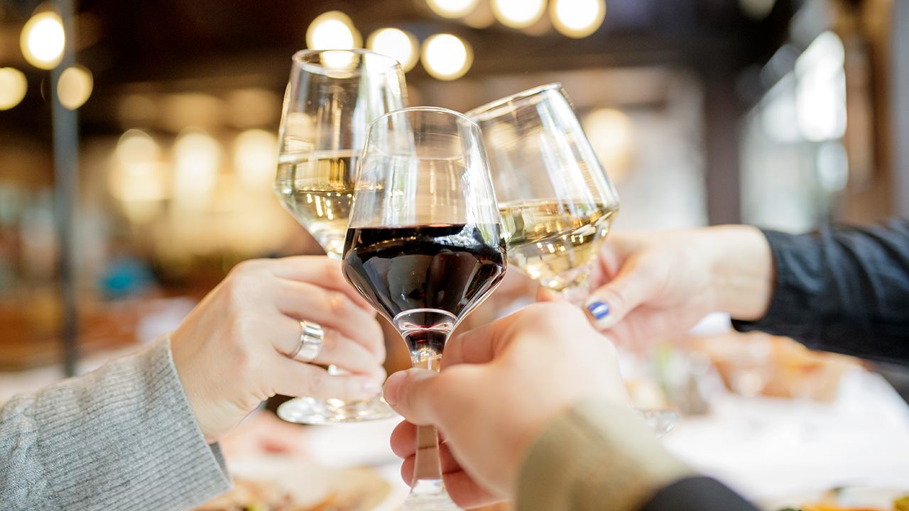 Winemaker warns of dangerous additives in US wine