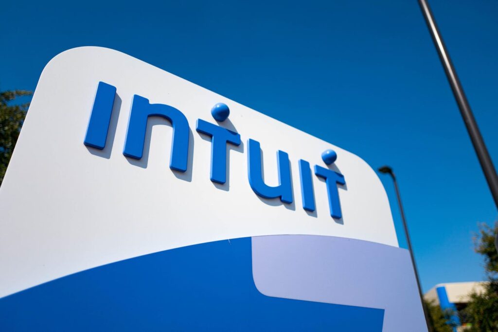 Intuit Unveils More AI Tools, PayPal Integrates With ChatGPT, Google Chrome Under Fire