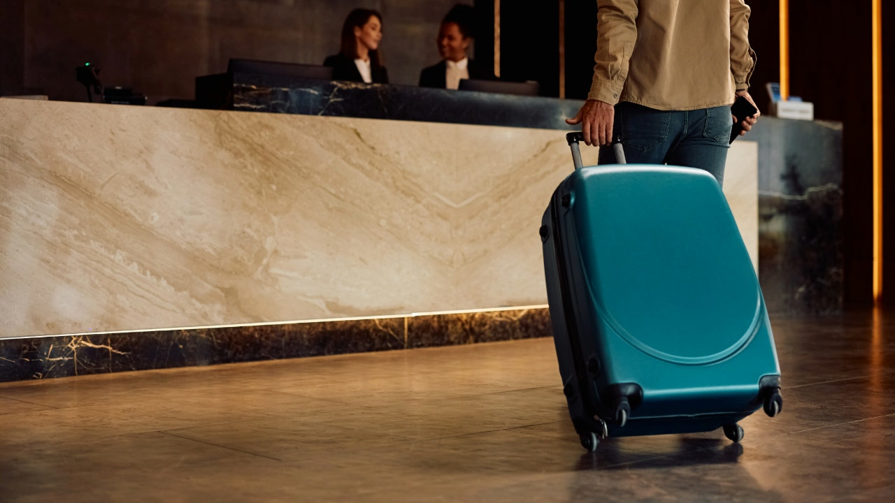 Sonder collapse leaves travelers stranded after Marriott split: report