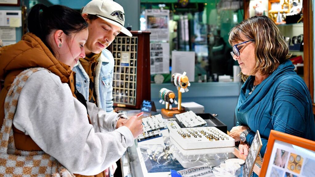 Here's where you'll see Small Business Saturday specials in York City