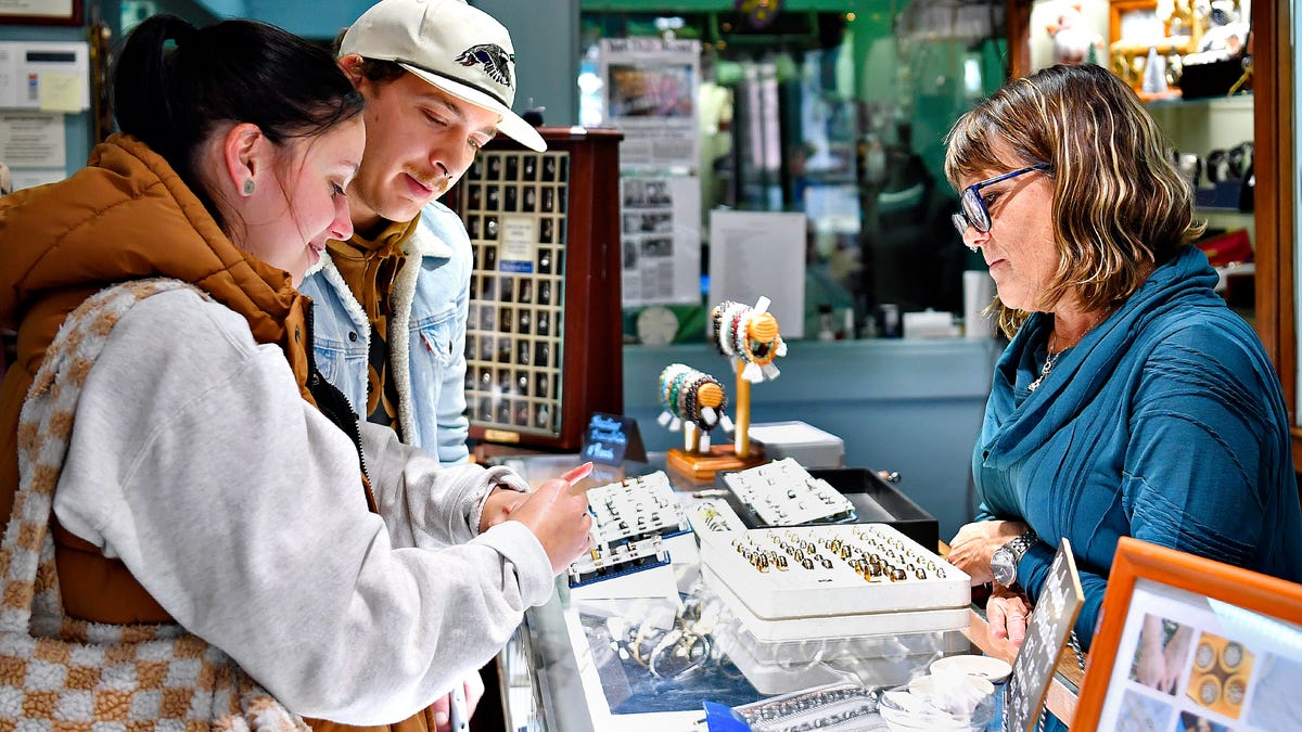 Here's where you'll see Small Business Saturday specials in York City