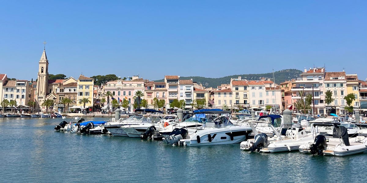 My Favorite Town to Visit in France Is on the Coast: Sanary-Sur-Mer