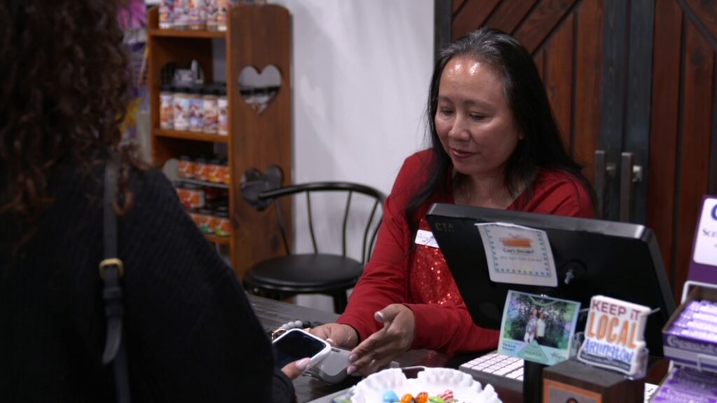 Arlington businesses hope shoppers support Small Business Saturday