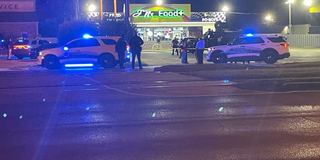 Barricaded suspect taken into custody on Canal Street