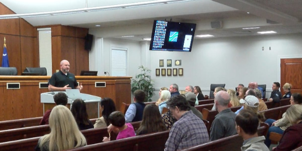 Beaufort business owners voice concerns over upcoming drainage project; State rep asks for delayed start