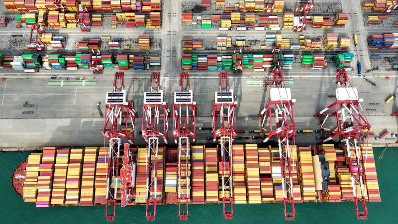 Big business sits out the Supreme Court fight over Donald Trump’s tariffs