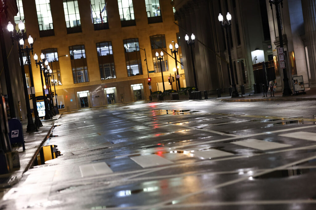 Chicago business activity drops for 23rd straight month