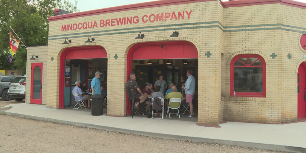 County board reinstates business permit for embattled Minocqua Brewing Co.