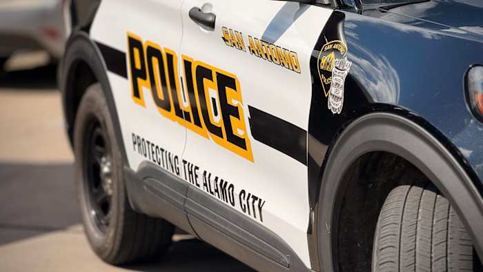 Customer shoots into Northwest Side business after argument with employee, SAPD says