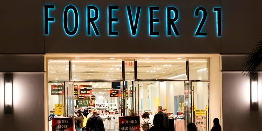 Fashion Brands That Filed for Bankruptcy in 2025