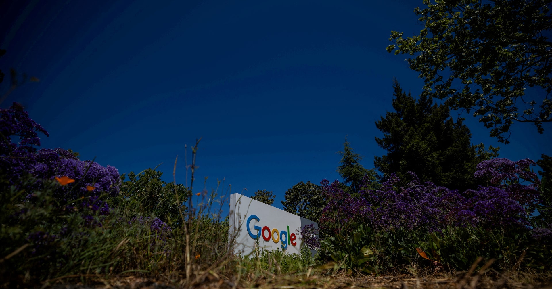 Google in early talks to boost investment in Anthropic, Business Insider reports