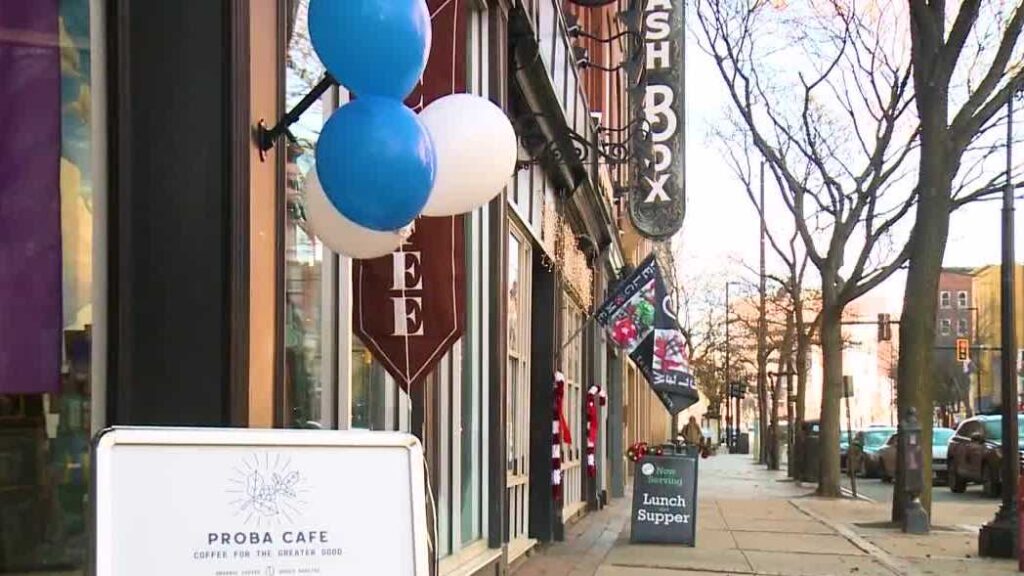 Granite Staters take part in Small Business Saturday