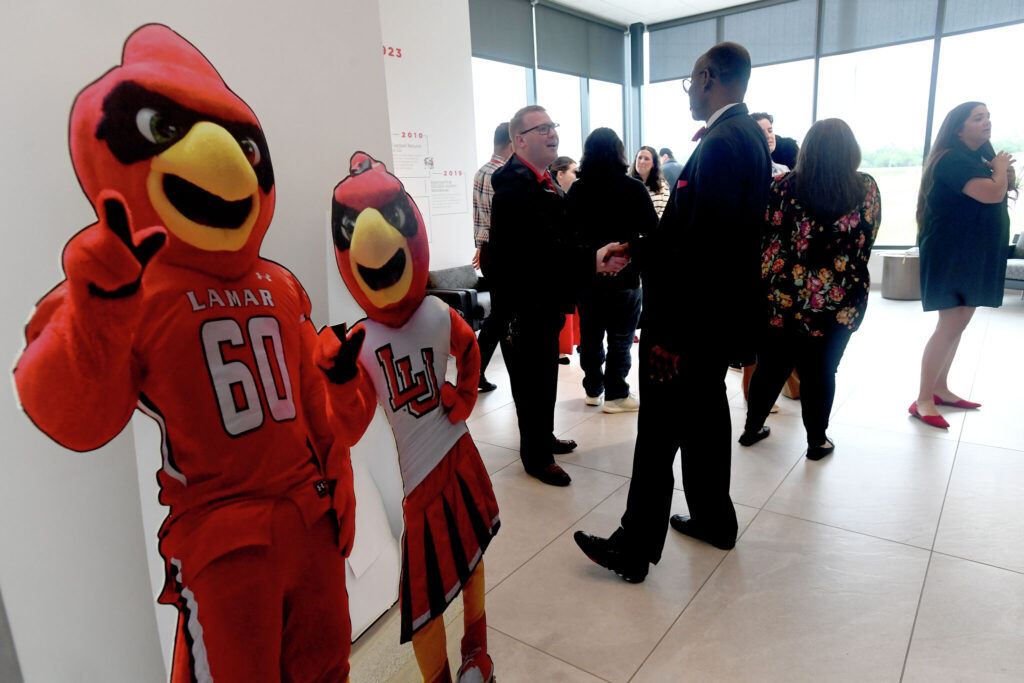 Greater Beaumont Chamber of Commerce hosts paid LU business internships