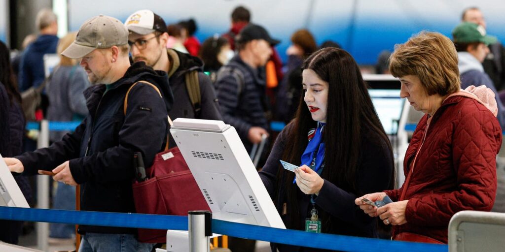 Here's What to Do If Your Flight Gets Delayed or Canceled