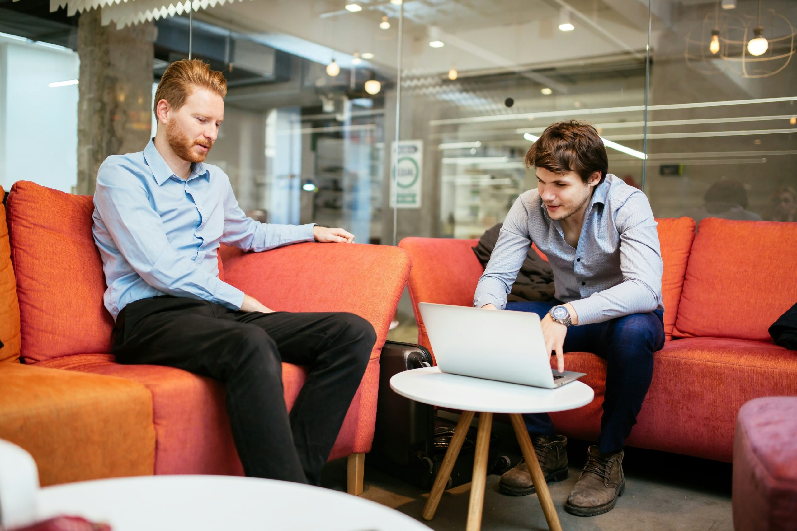 How Tech Startups Can Expand Globally With the Best Employer of Record Services