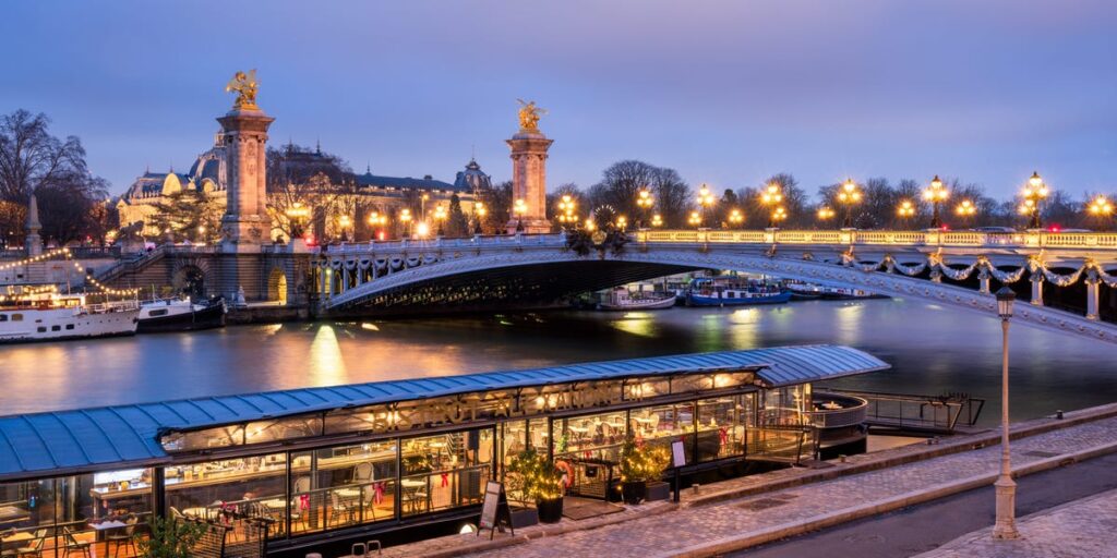 I Divorced and Moved to Paris. Life Abroad Isn't Always a Fairytale.