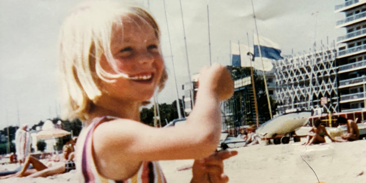 I'm a Gen Xer, and I'm Glad I Grew up in an iPhone-Free World