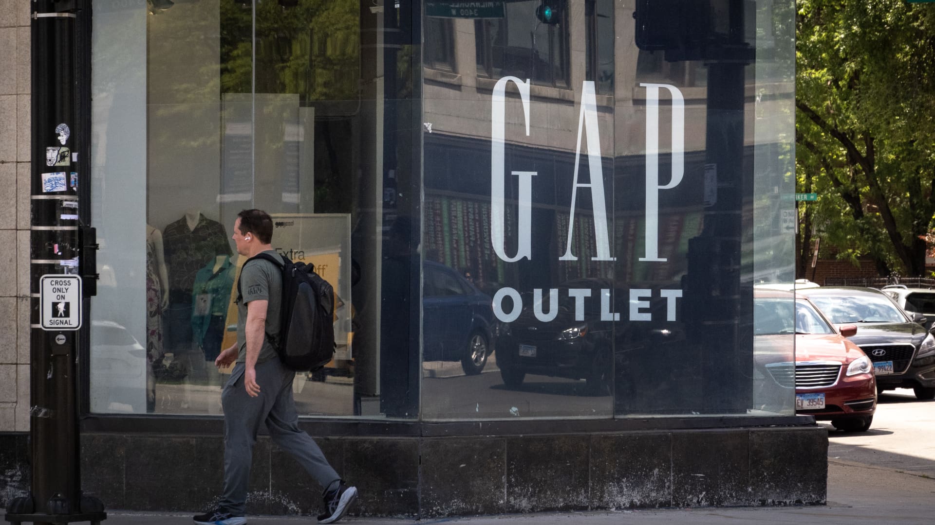 Jefferies upgrades this retailer on emerging opportunity in beauty business