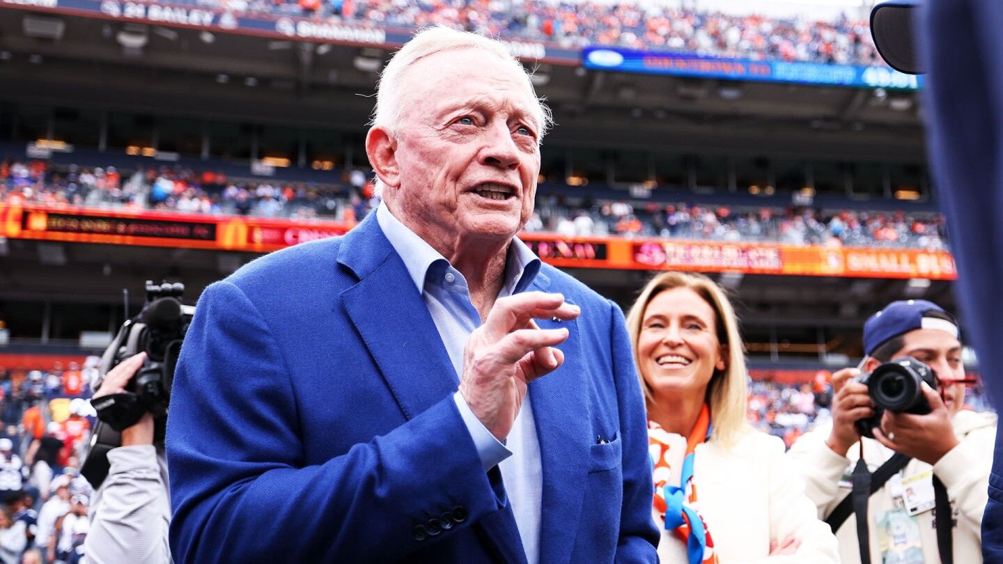 Jerry Jones does damage control on recent comments about his gas business