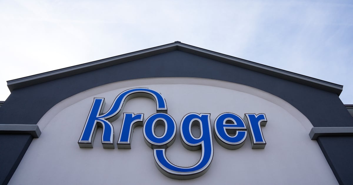 Kroger lays off e-commerce employees