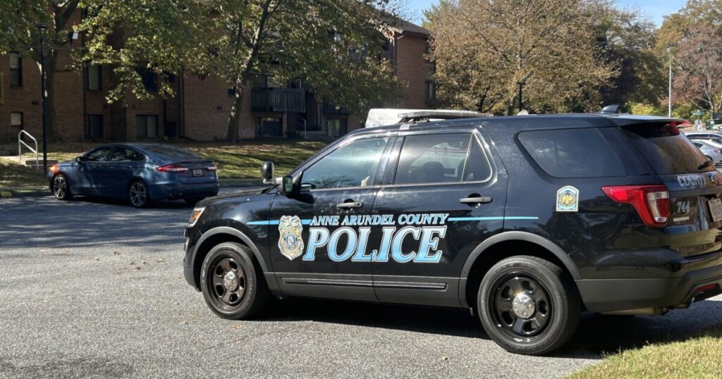 Man, woman shot to death at their home business in Pasadena