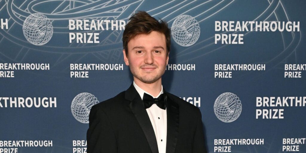 Mercor Cuts Contractors Then Offers Them a New Project for Less Money