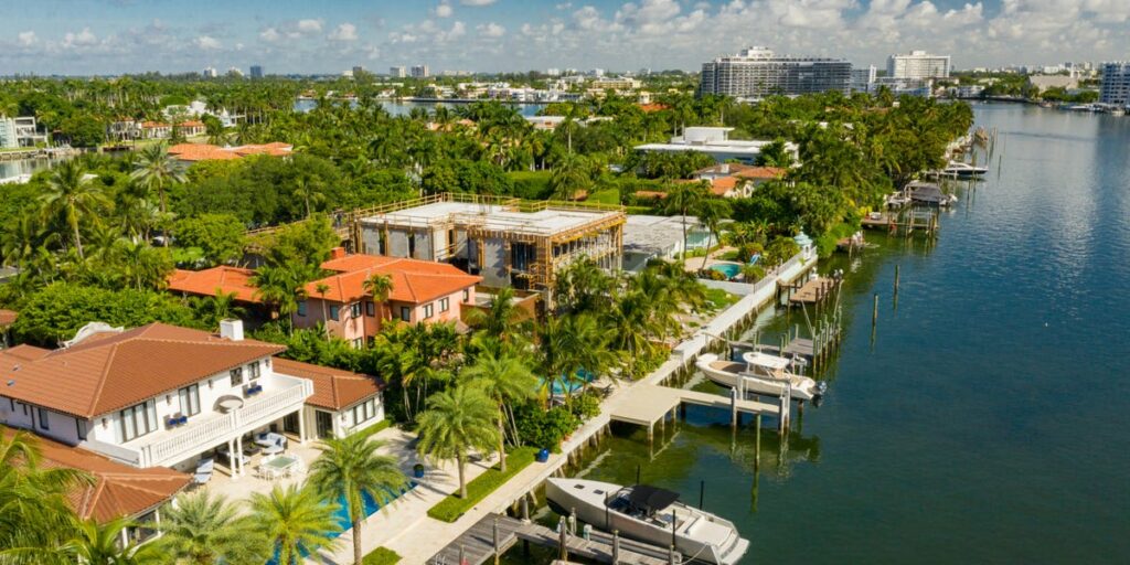 Miami and Greenwich Brace for a Mamdani Luxury Real Estate Wave