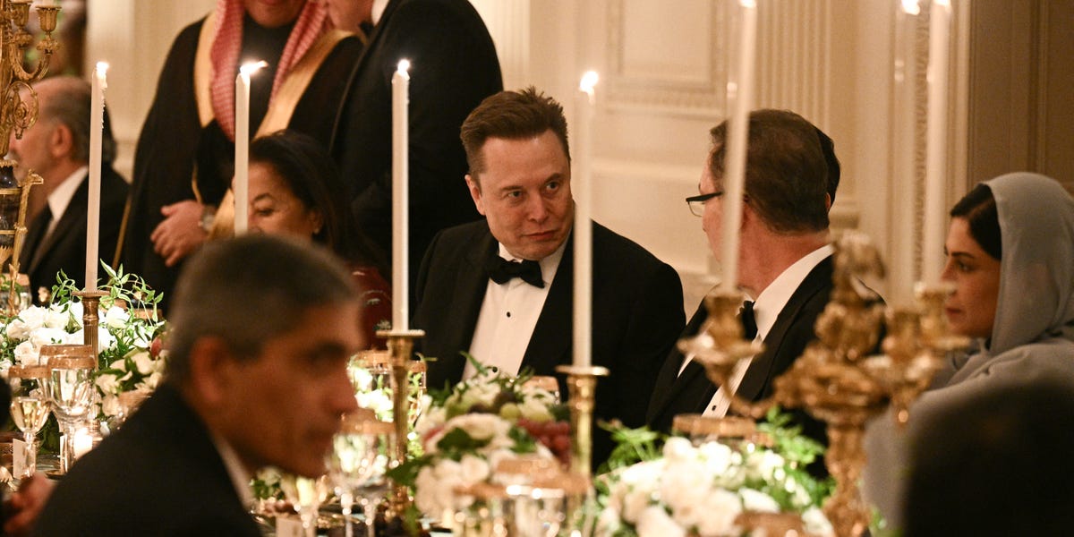 Musk Returns to White House for the First Public Visit Since Trump Feud