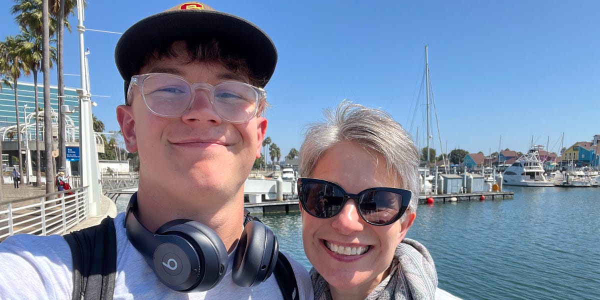 My College Kid Isn't Coming Home for Thanksgiving — and I Get It