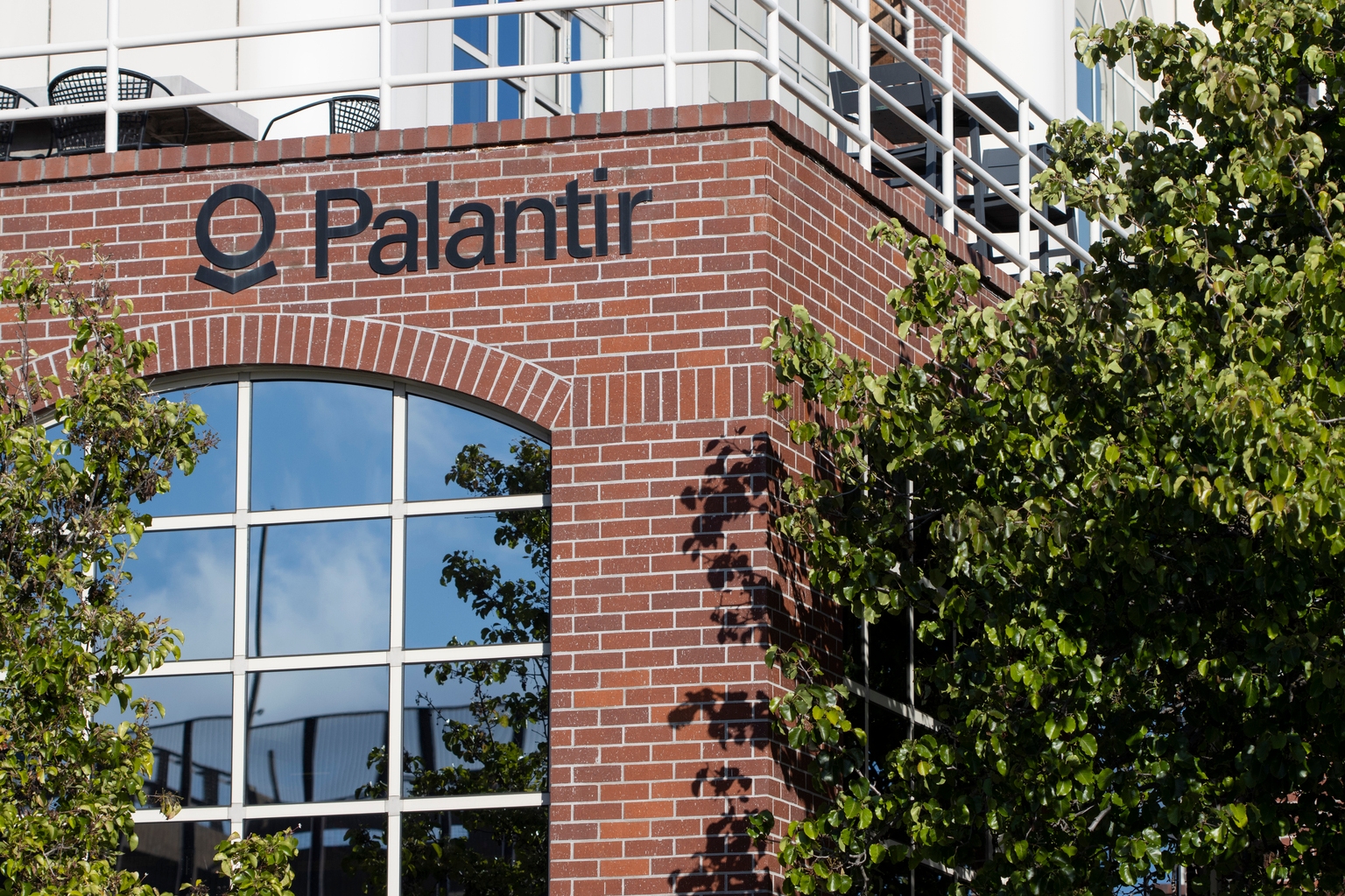 Palantir Q3: Great Business, Uninvestable Stock (NASDAQ:PLTR)