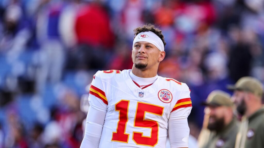 Patrick Mahomes: If we handle business, we can find a way to win this division