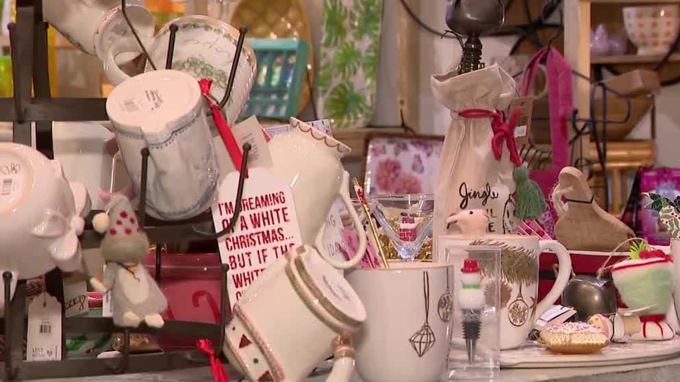 Support local businesses in Mount Dora on Small Business Saturday