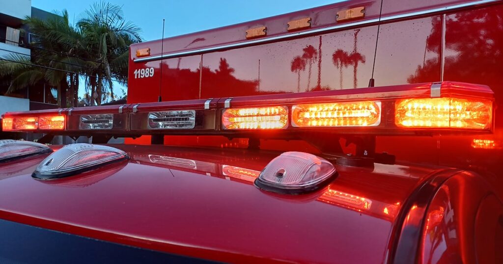 Two displaced, one business damaged after fire in Framingham – Boston 25 News